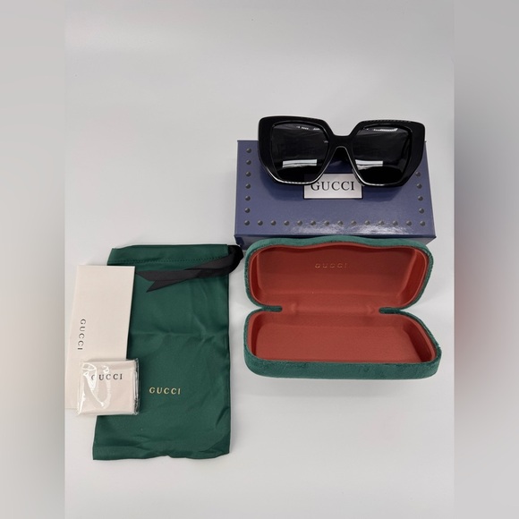 New Gucci Sunglasses NWT - Picture 2 of 6